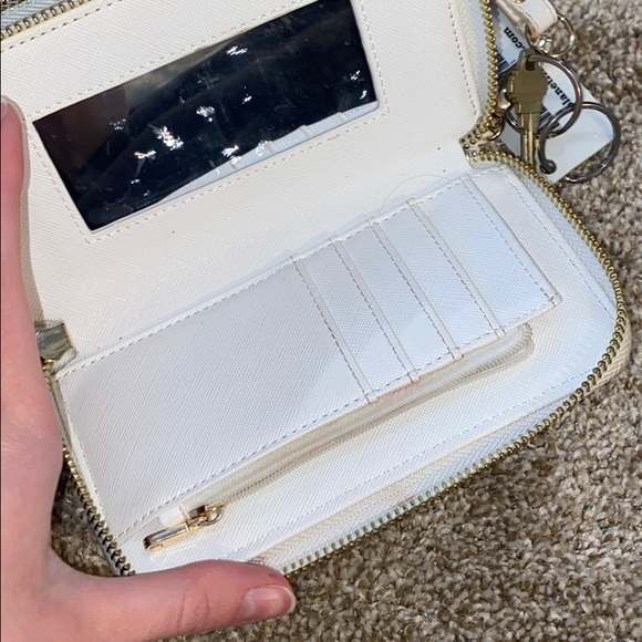 wallet - Picture 3 of 4